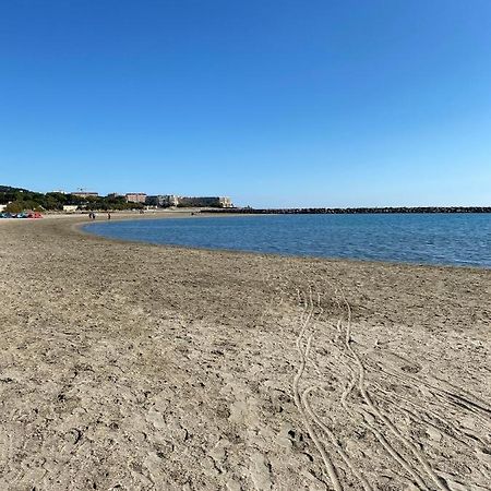 Superbe T2 Avec Terrasse Et Vue Su Mer Quartier Des Quilles A Сет Екстер'єр фото