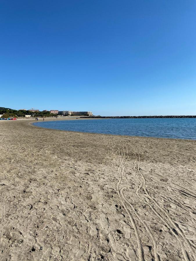 Superbe T2 Avec Terrasse Et Vue Su Mer Quartier Des Quilles A Сет Екстер'єр фото